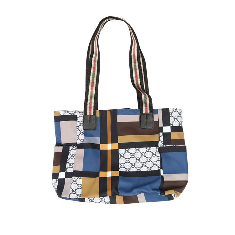 Wat zijn de voordelen van grote schouderreistassen